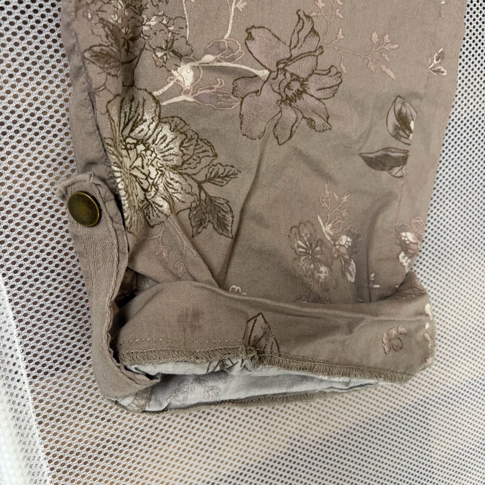 Democracy Flex-ellent Floral Cargo Pants Size 14 Khaki Tan Floral Boho Utility - Picture 5 of 16
